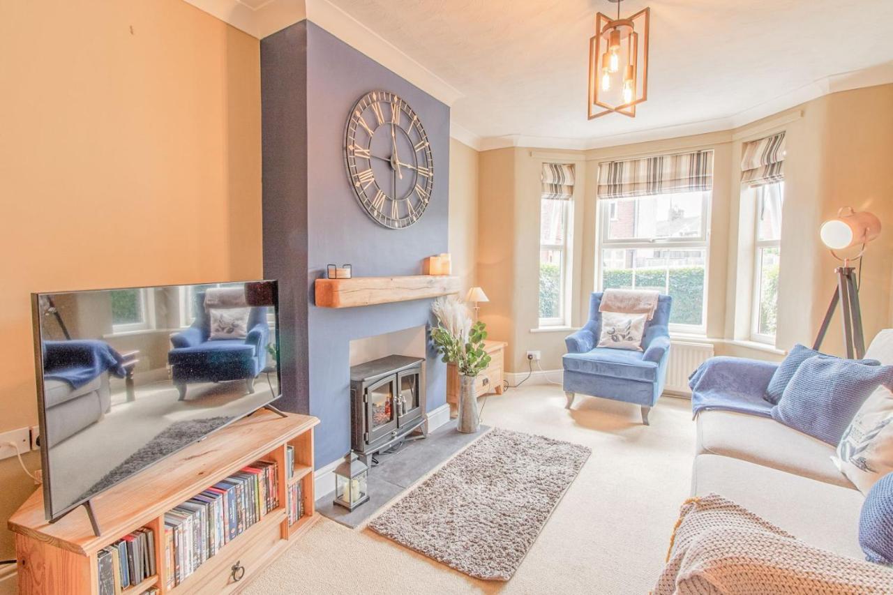 Modern Coastal Home Sleeping 5 - 2 Minute Walk To Pakefield Beach, Suffolk Exterior foto